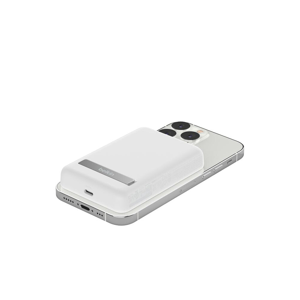 Belkin 5000 mAh Magsafe Wireless Power Bank | 7.5W Wireless Fast Charging | Compatible w/iPhone 17, Air, Pro, ProMax, AirPods, Google Pixel 10, etc. | 2 Years Warranty | Purple - CarrotKart | India's first Open Box ecommerce platform
